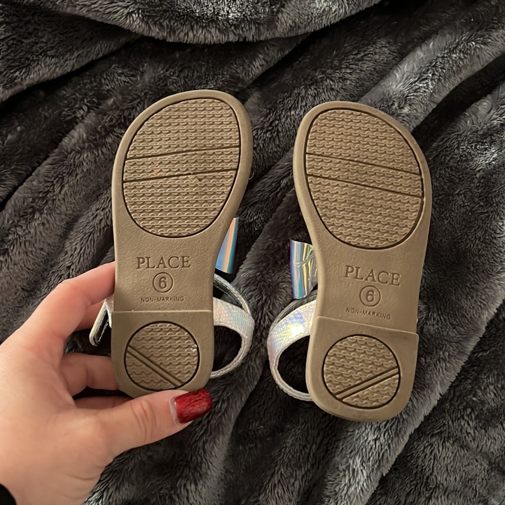 Toddler sandals - Picture 3 of 3